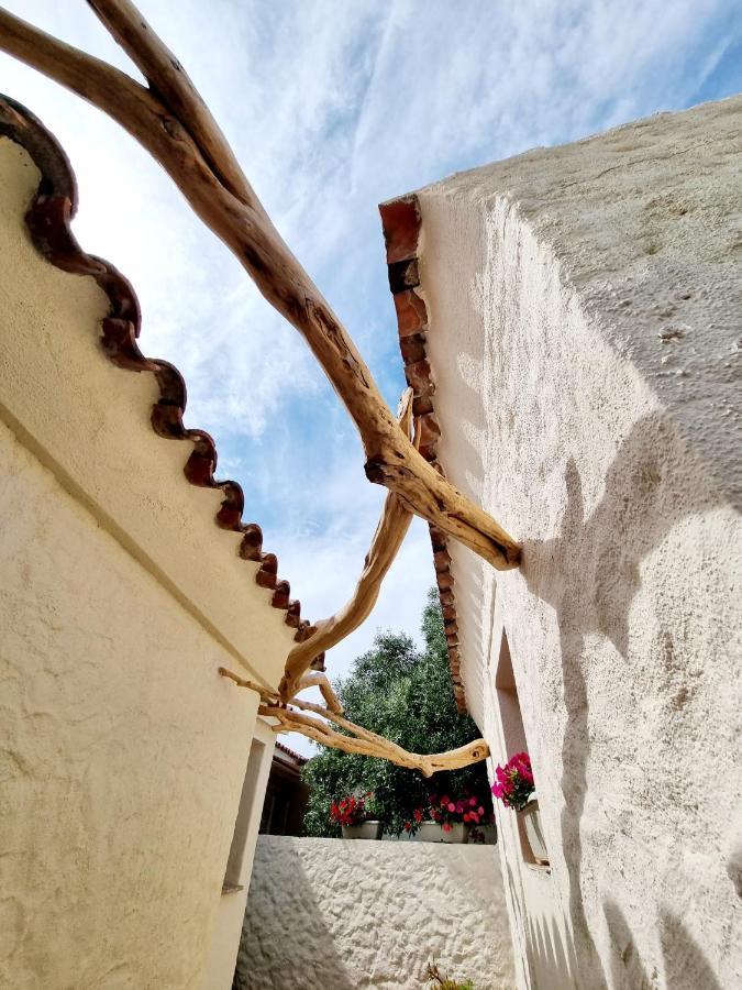 Stazzo San Teodoro Il Ginepro Piscina Condivisa Apartment Exterior foto