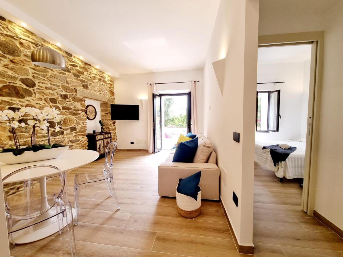 Stazzo San Teodoro Il Ginepro Piscina Condivisa Apartment Exterior foto